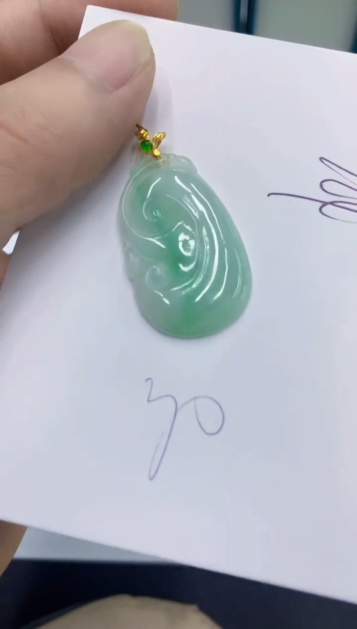 颈饰未镶嵌翡翠翡翠