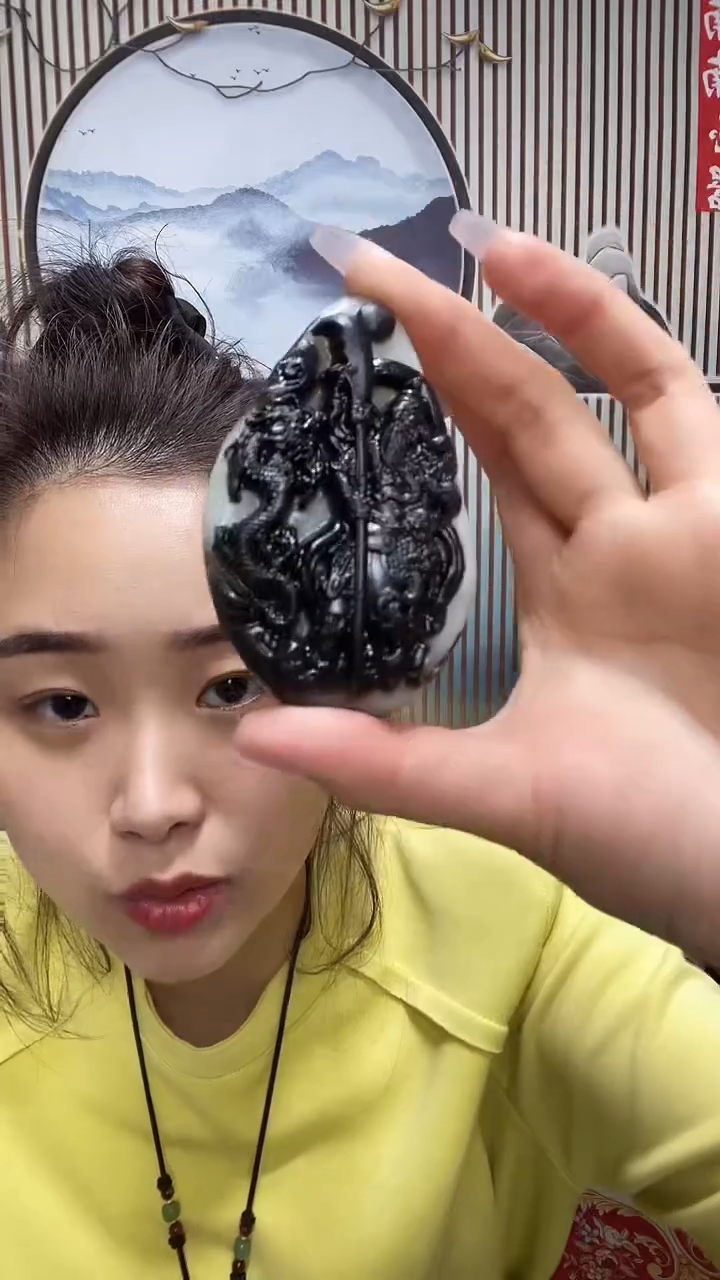 【闪购商品】透闪石质玉把件未镶嵌关公