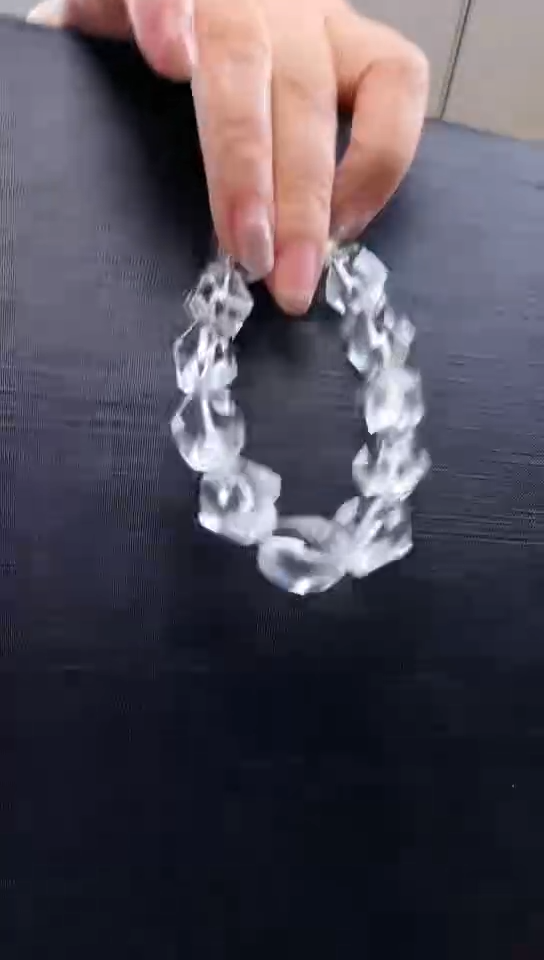 【闪购商品】水晶手链未镶嵌水晶