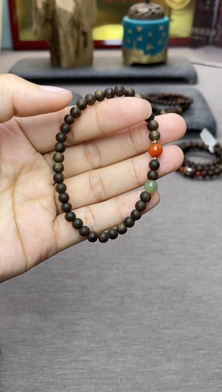 【闪购商品】沉香手串芽庄白棋楠04单圈＋配饰
