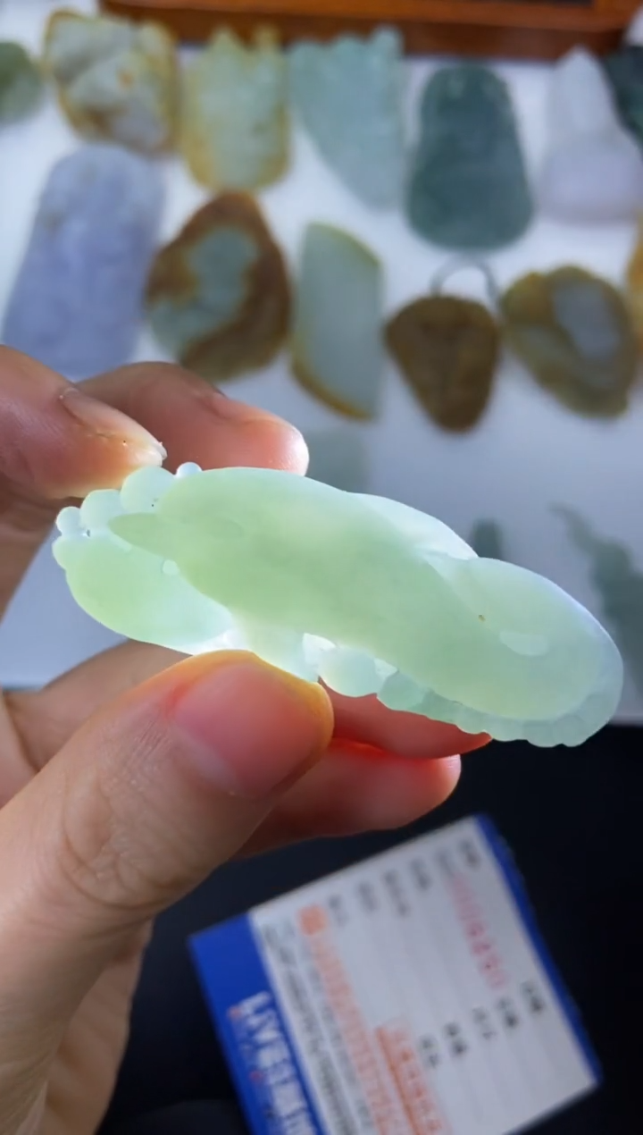 【闪购商品】定制翡翠未镶嵌海豚