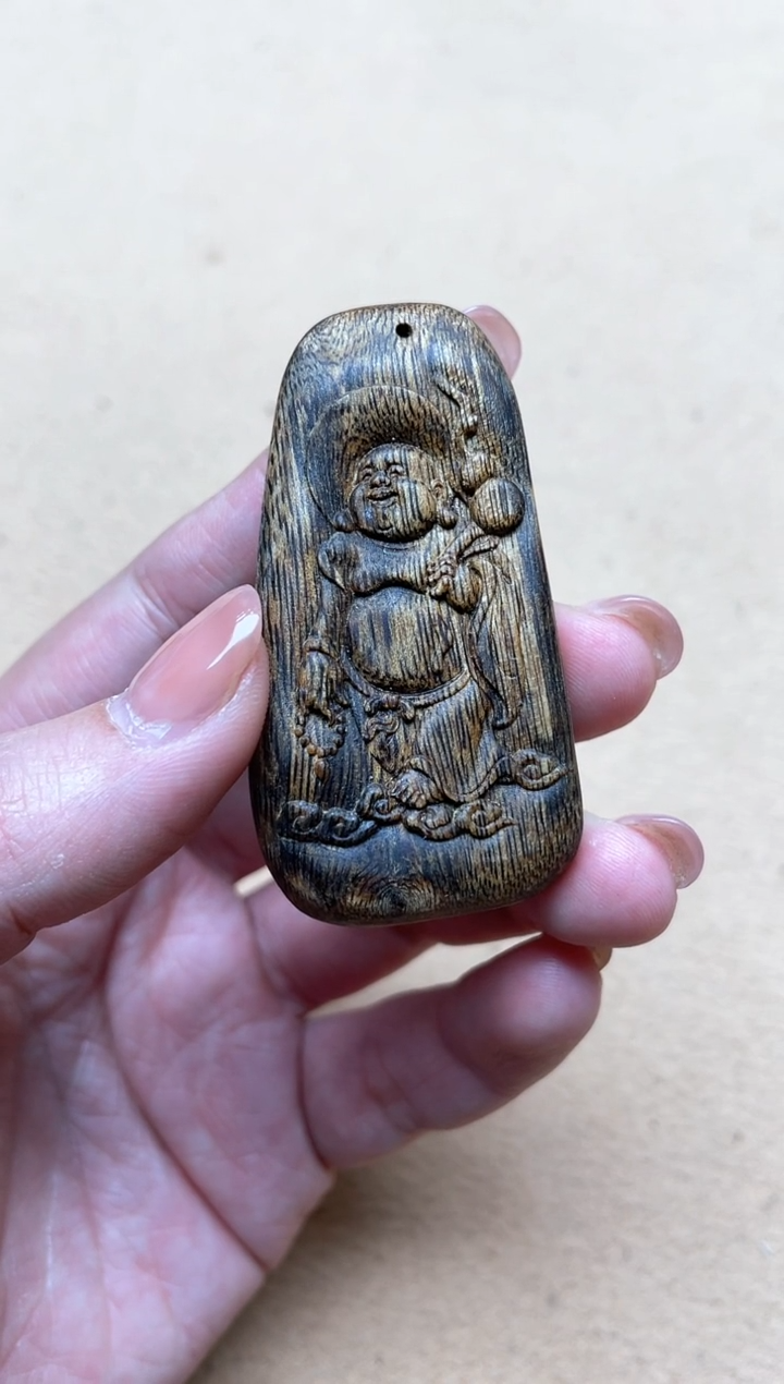 【闪购商品】沉香吊坠红金猊吊坠6*3