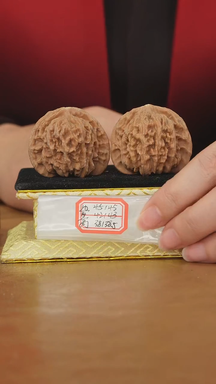 把件文玩核桃平谷四座楼有黄不修