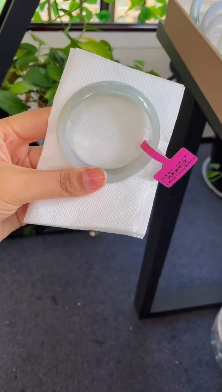 翡翠手镯未镶嵌215-57