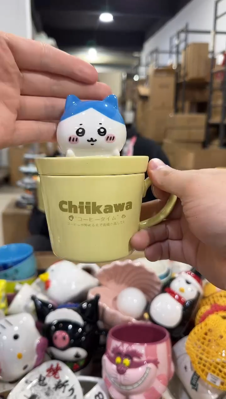 瓷片原盒小八带盖杯