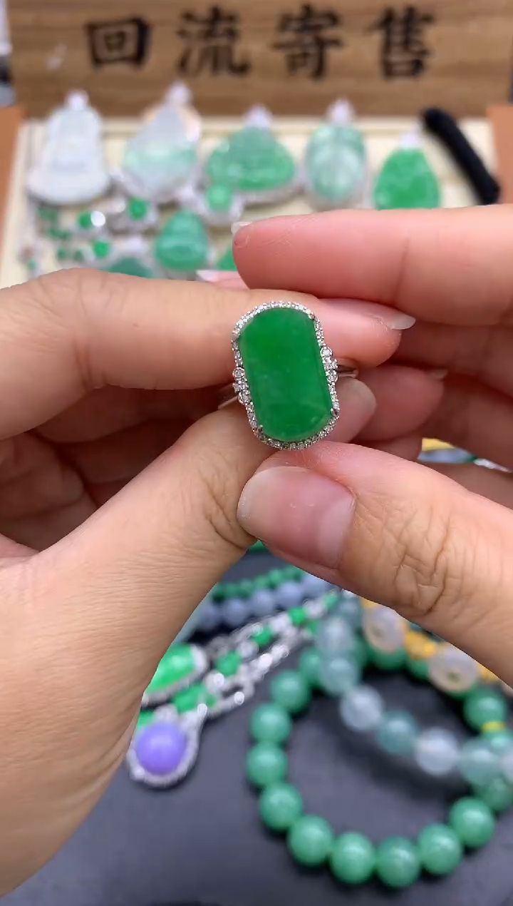 【闪购商品】翡翠戒指18K金镶嵌344-中国好珍宝