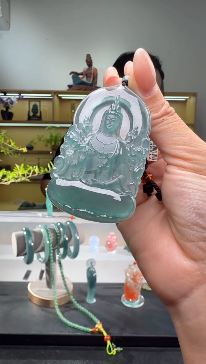 吊坠(不含链)未镶嵌翡翠观音