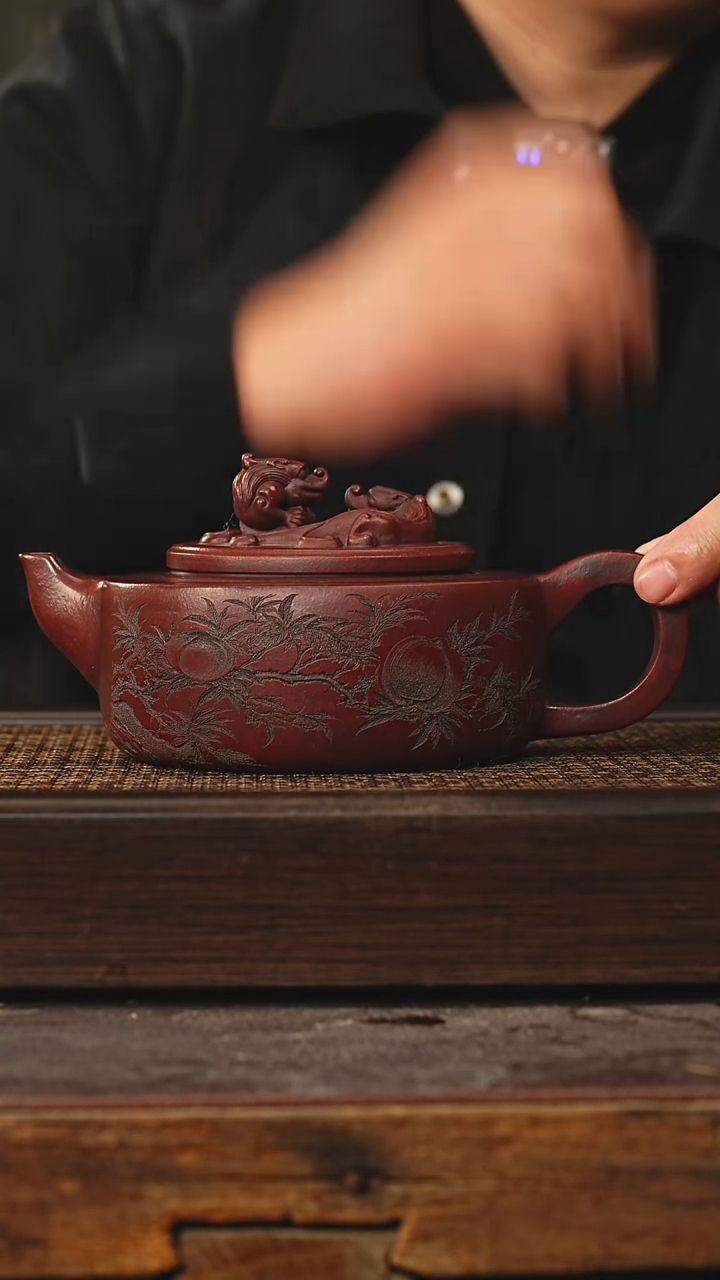 茶壶紫砂宜兴丁蜀镇紫砂壶