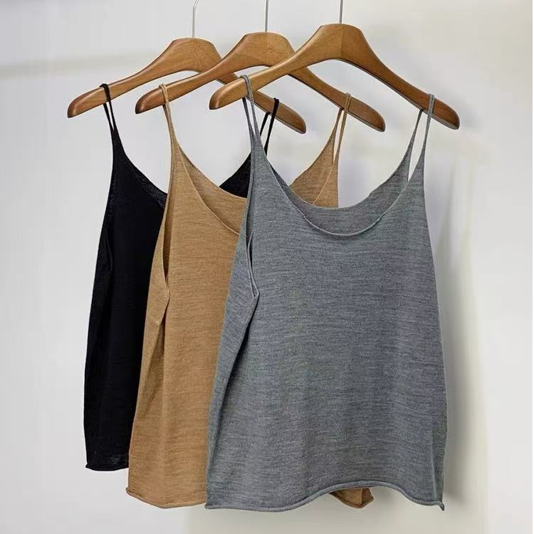 女装；2308百搭休闲U领吊带