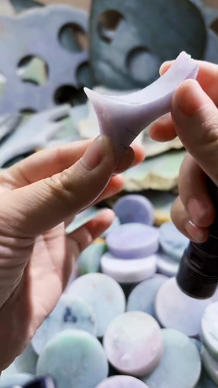 翡翠未镶嵌颈饰翡翠A货 姜谭653