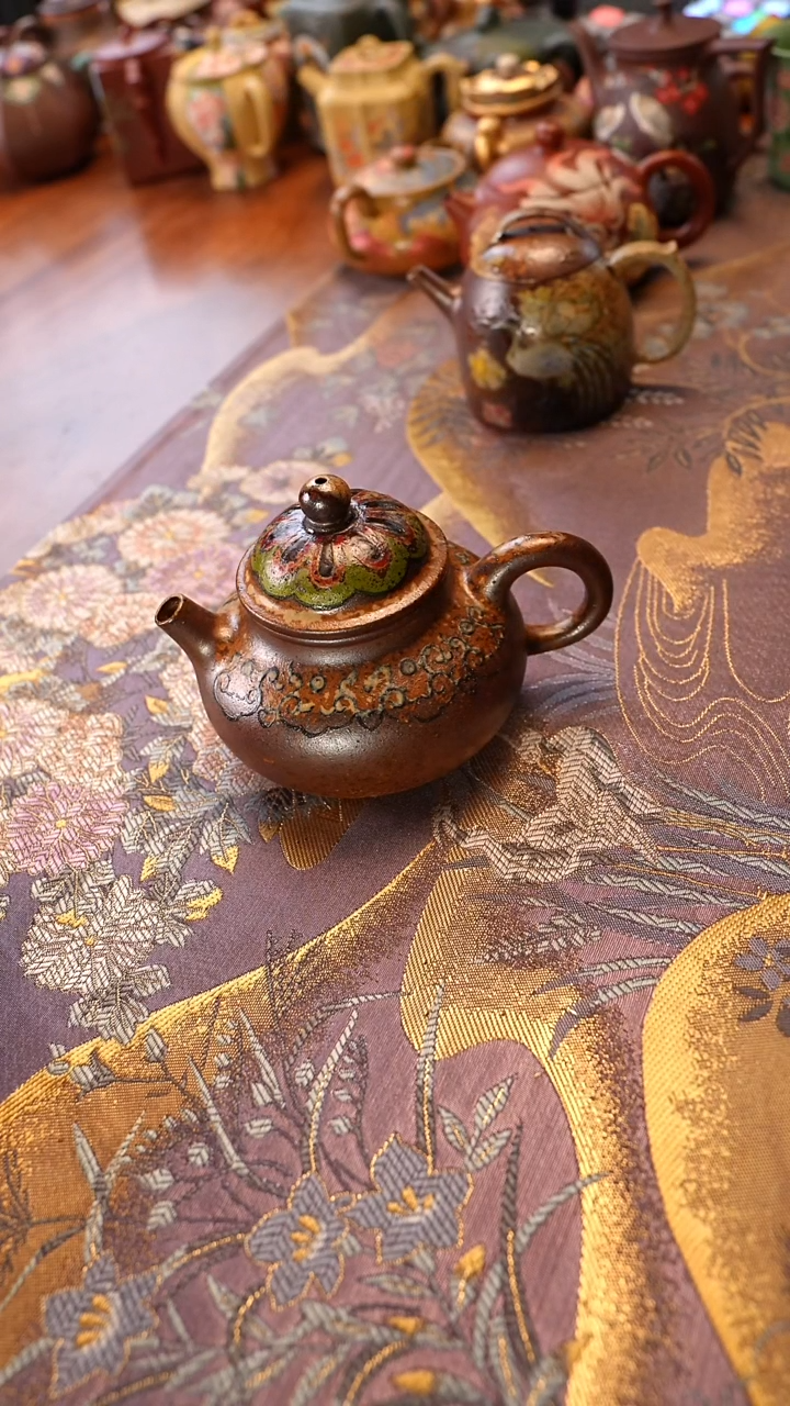 茶壶紫砂柴烧容天