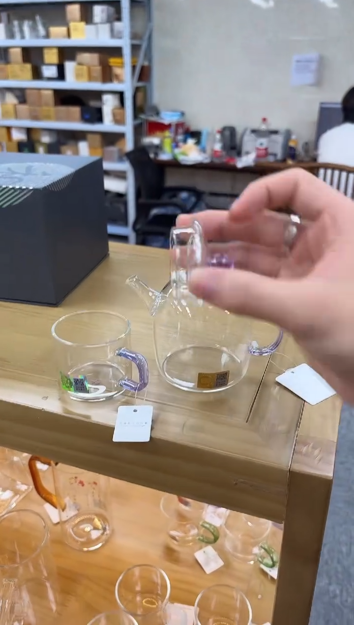 禾器宴辰壶浅紫色+禾器清禾杯一个装