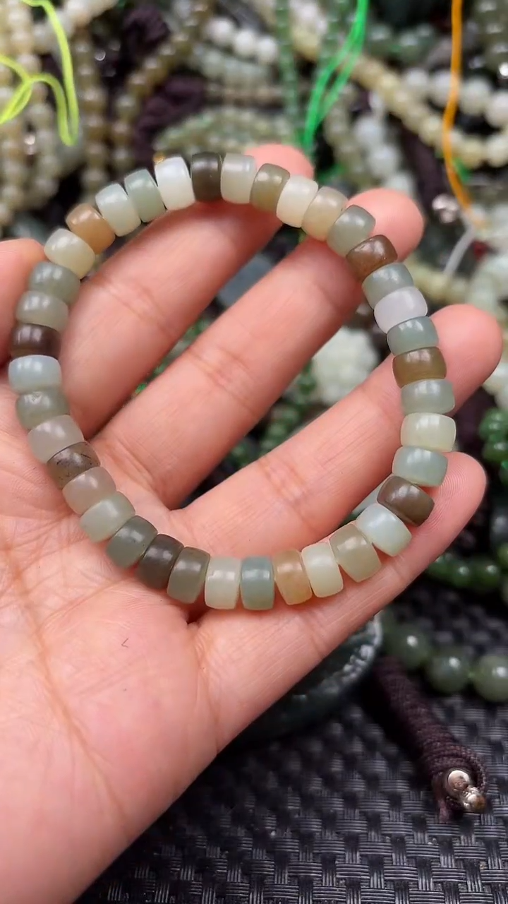 【闪购商品】和田玉未镶嵌颈饰1