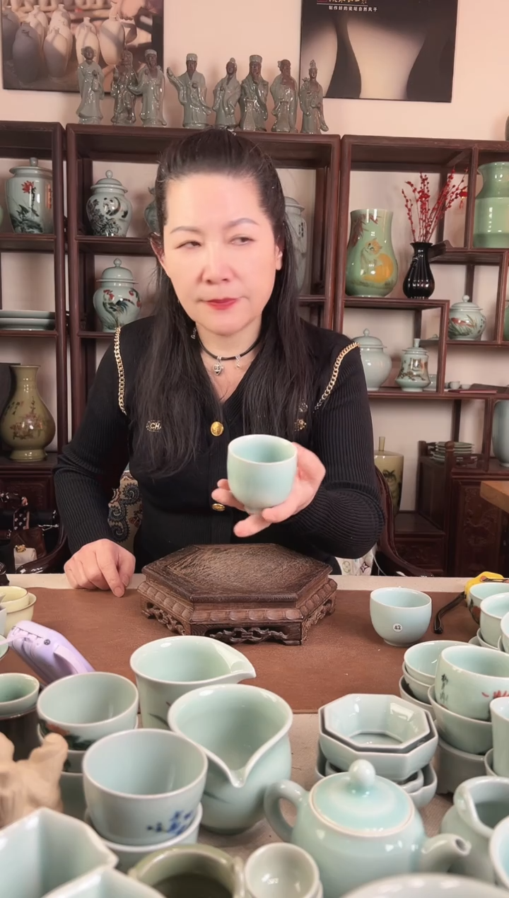 纯手工 粉青 直口杯