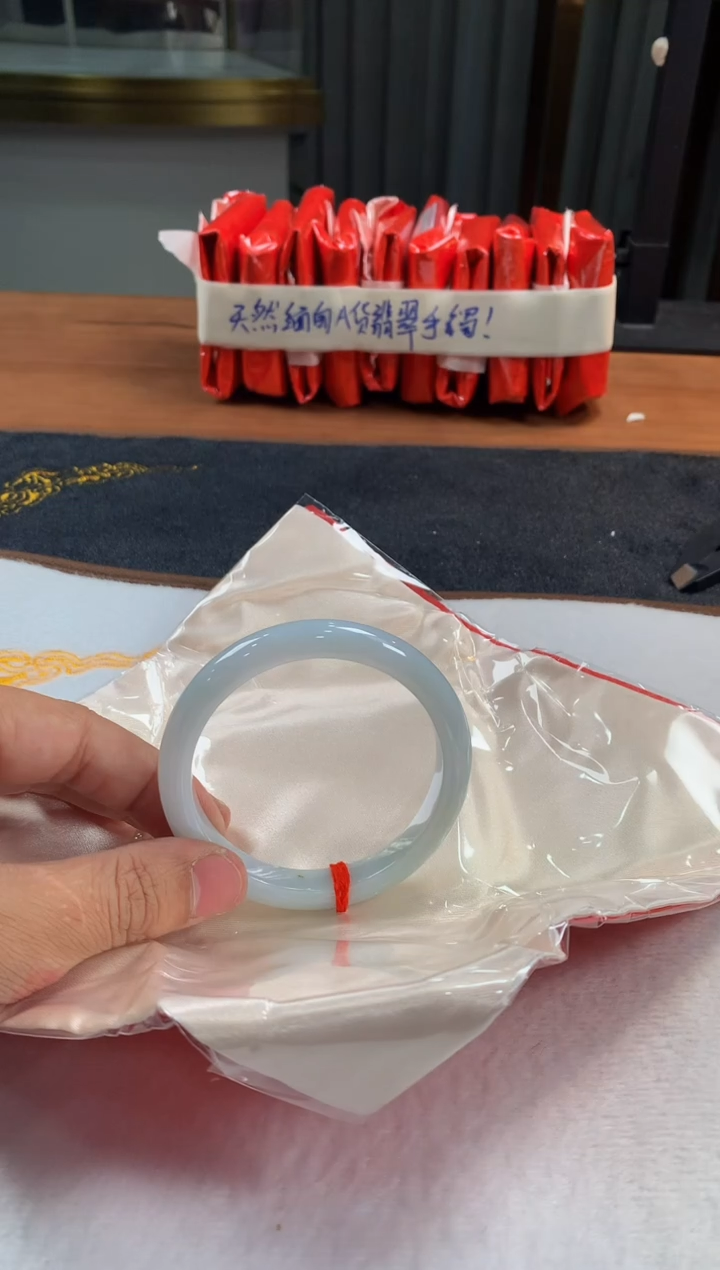 未镶嵌定制翡翠5079毛货不退不换 59-60圈