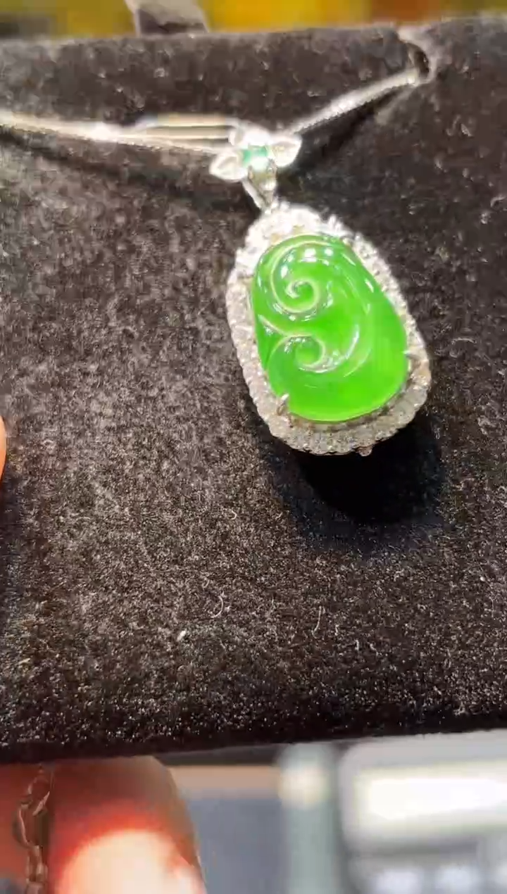 吊坠(不含链)未镶嵌翡翠多样性发货不含链