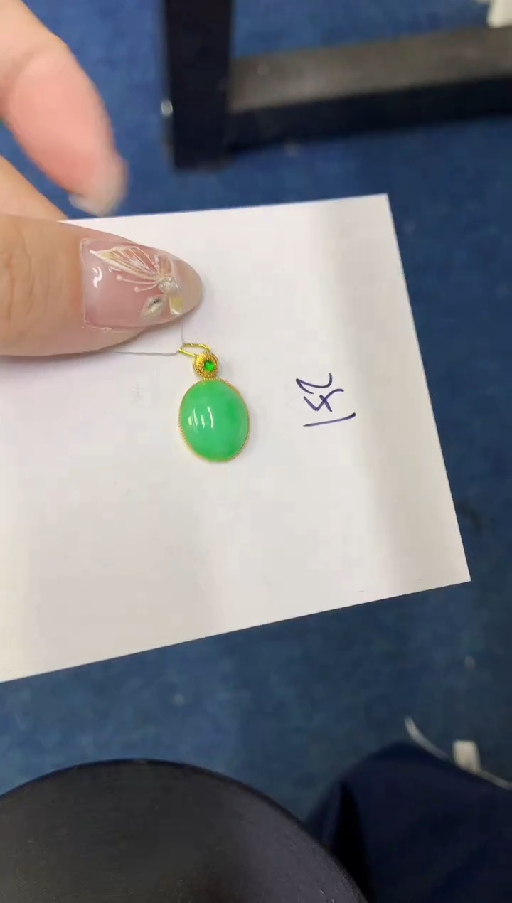 【闪购商品】翡翠颈饰18K金镶嵌00000000000