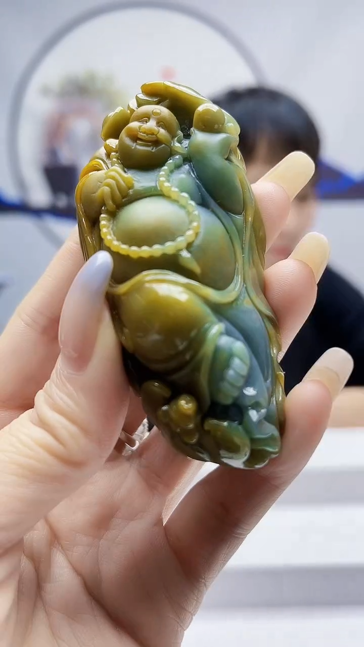 未镶嵌定制翡翠毛货挂件76