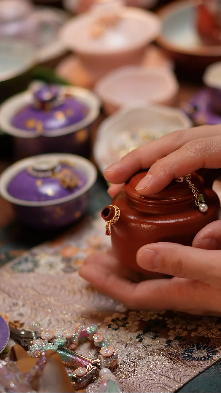 【闪购商品】摆件红壶嘴红壶嘴红壶嘴