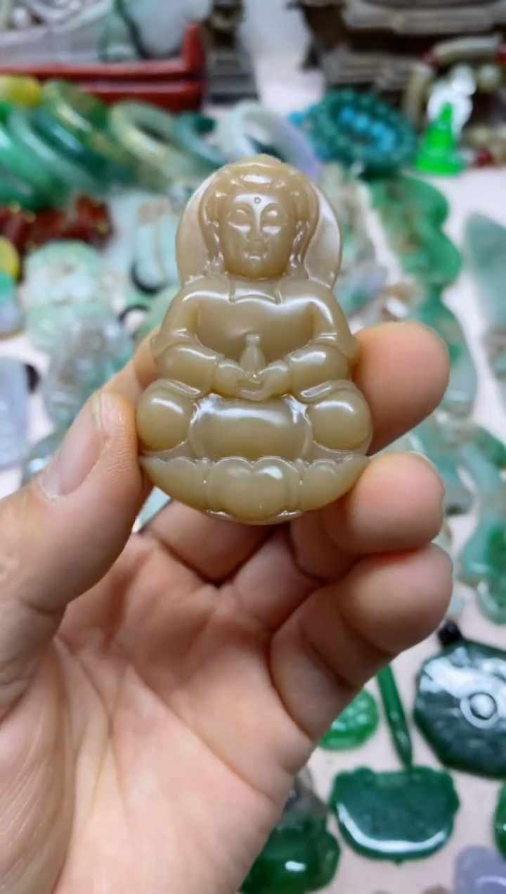 【闪购商品】53直播间的实时画面