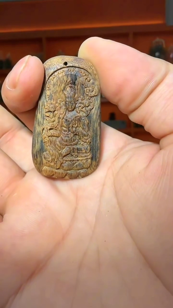 沉香吊坠93号多样性发一