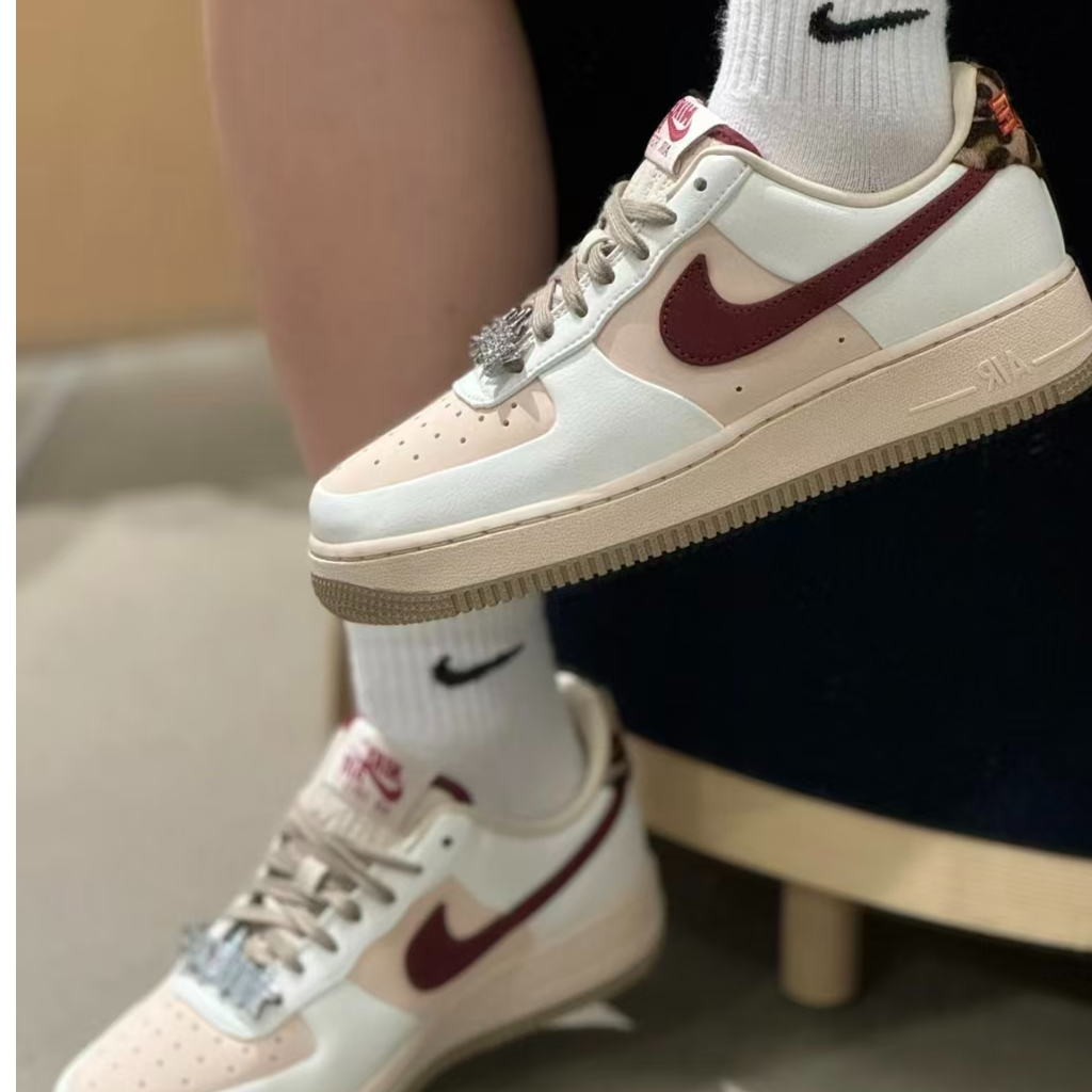 NIKE/耐克官方女款AIR FORCE 1空军一号豹纹舒适板鞋-IM7510-262