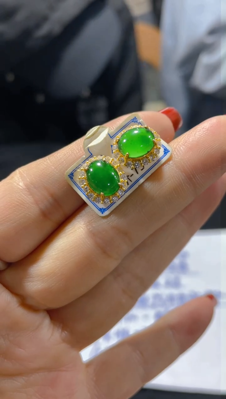 【闪购商品】定制翡翠未镶嵌天然A货翡翠多样性发货拍一发一