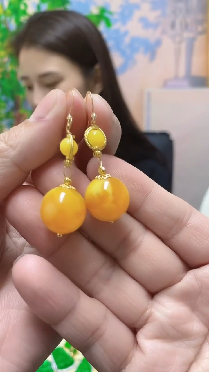 【闪购商品】14K金镶嵌蜜蜡耳饰蜜蜡耳垢