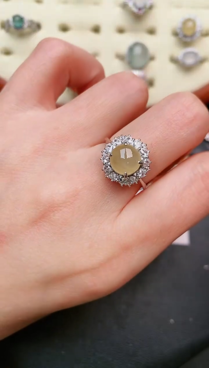 【闪购商品】翡翠戒指银S925镶嵌....