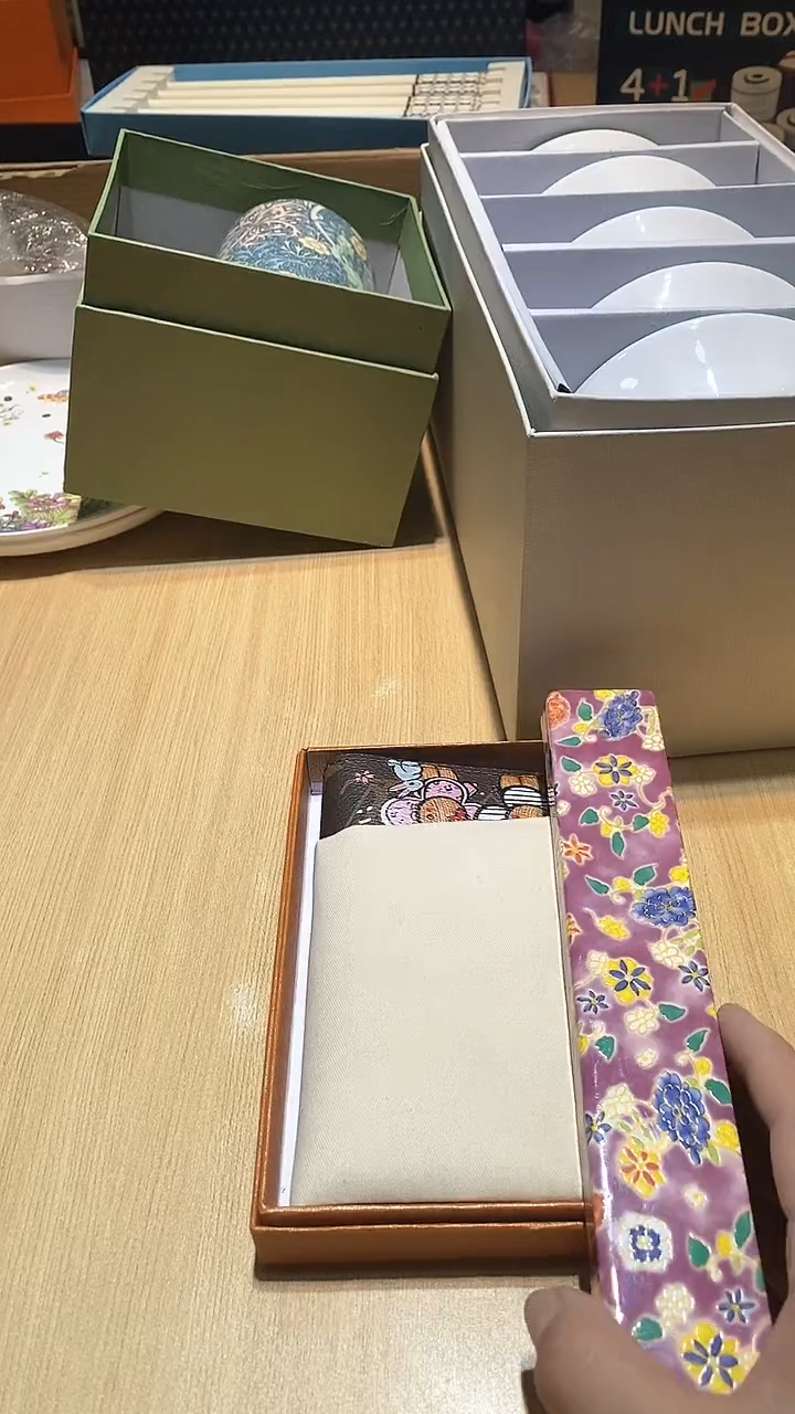 【闪购商品】瓷片锅碗瓢盆一件不剩