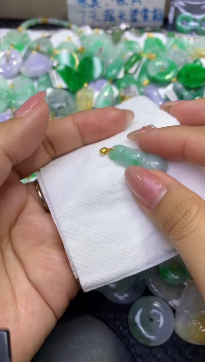 颈饰未镶嵌翡翠天然缅甸A货翡翠