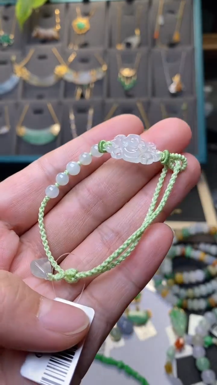 颈饰未镶嵌翡翠38066