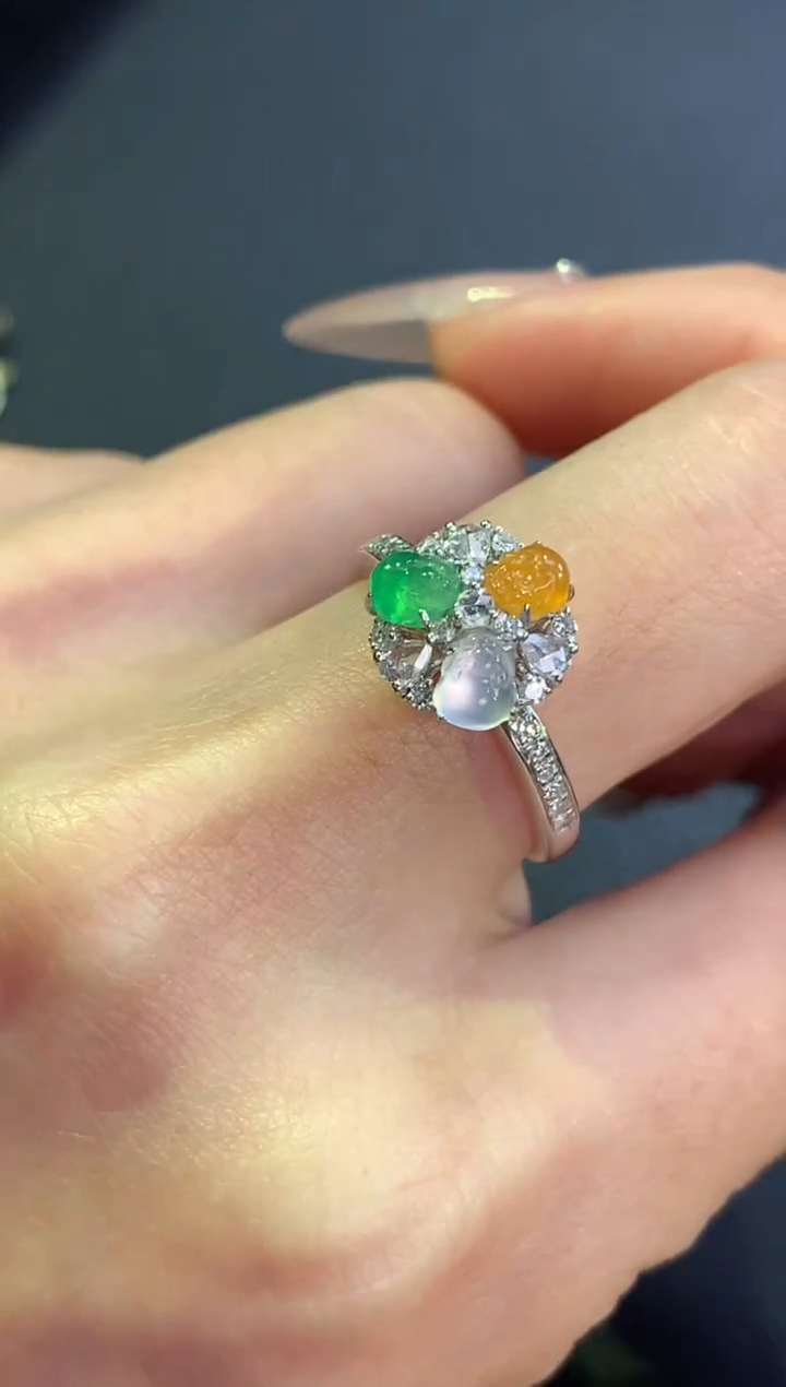 【闪购商品】翡翠戒指18K金镶嵌3只金蟾戒指