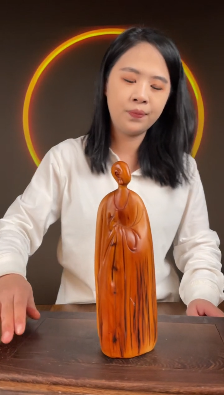 【闪购商品】柏木（崖柏）手工摆件,先抢先得!