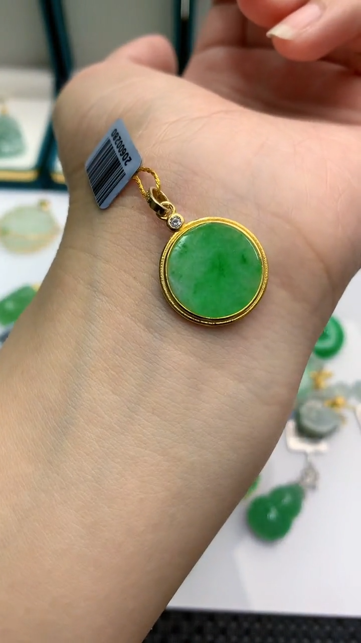 【闪购商品】翡翠颈饰银S925镶嵌            8