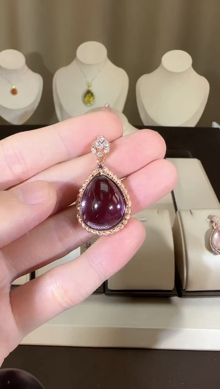 【闪购商品】紫晶颈饰银S925镶嵌15*19mm