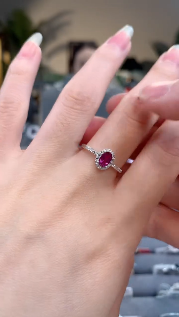 【闪购商品】红宝石戒指18K金镶嵌红宝石