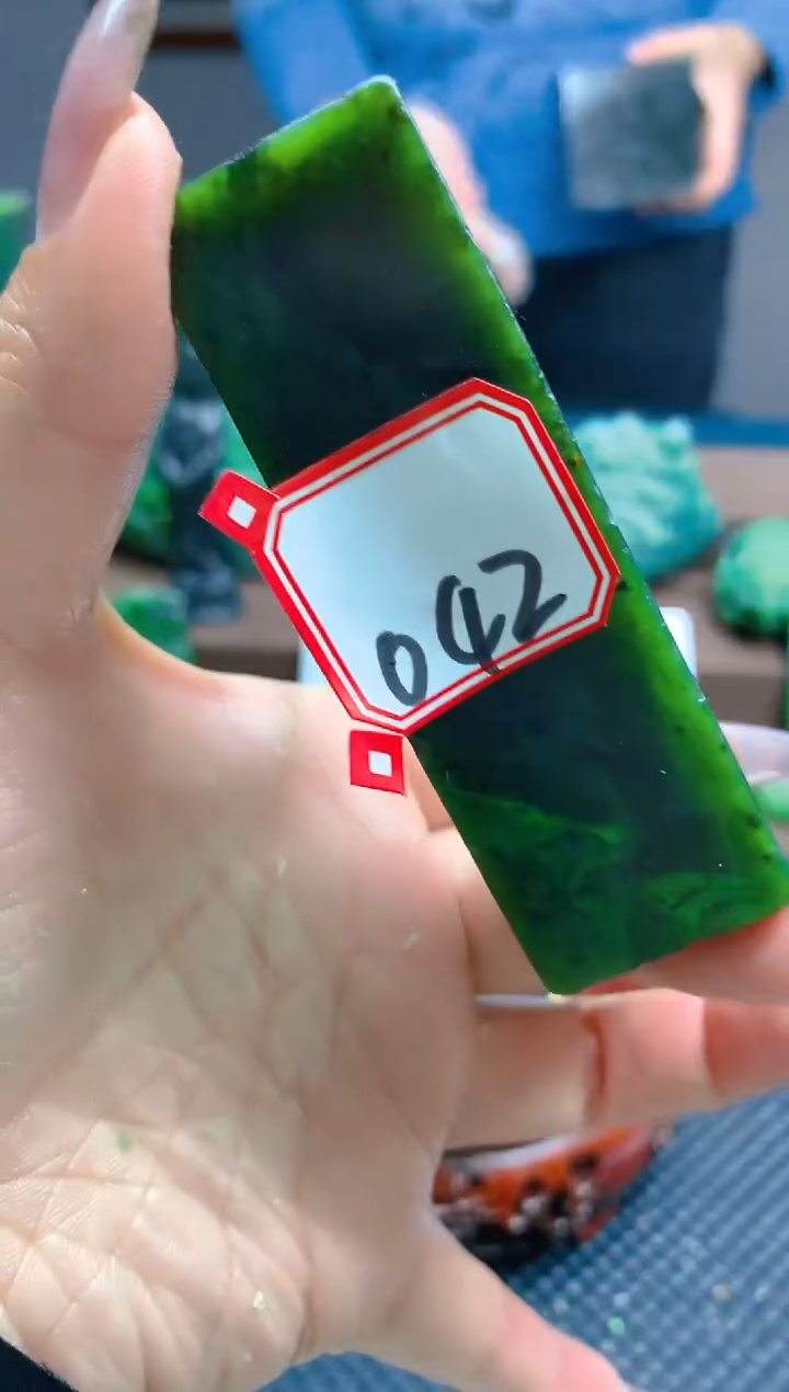 【闪购商品】和田玉（碧玉）珠宝半成品未镶嵌1