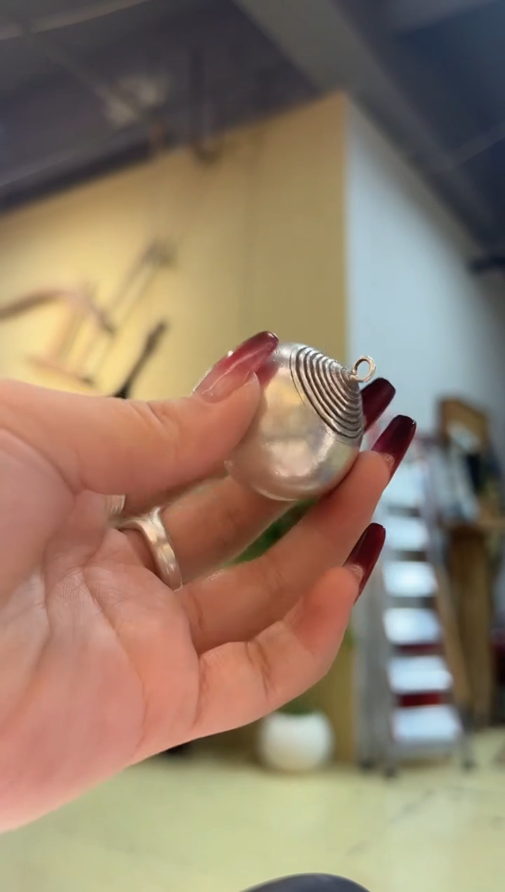 无925银景**音吊坠