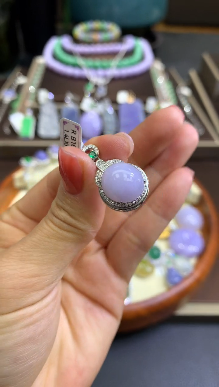 【闪购商品】翡翠颈饰银S925镶嵌翡翠吊坠