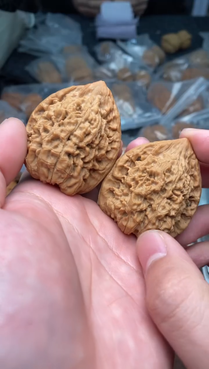 【闪购商品】文玩核桃把件G57号42尺官帽