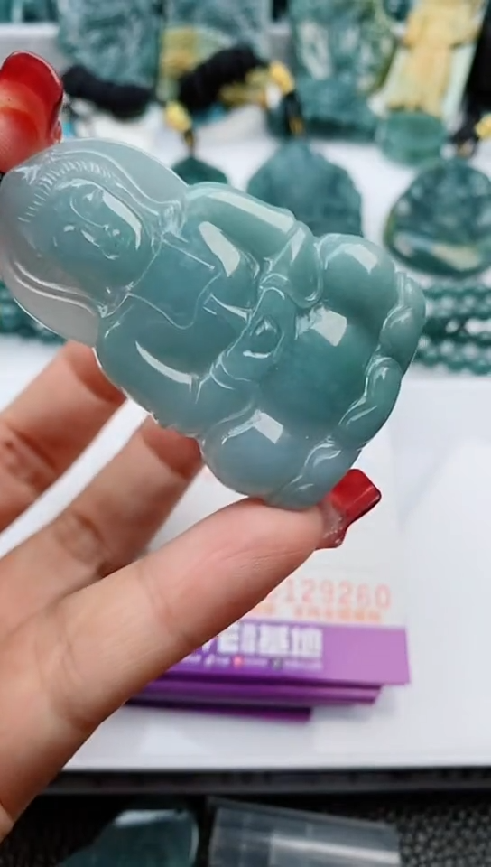 【闪购商品】翡翠颈饰未镶嵌                  