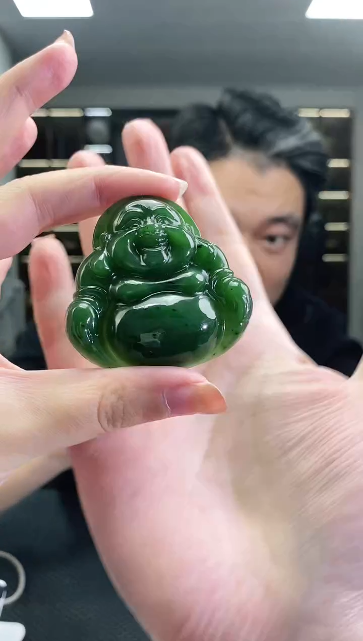 颈饰未镶嵌和田玉碧玉佛公吊坠