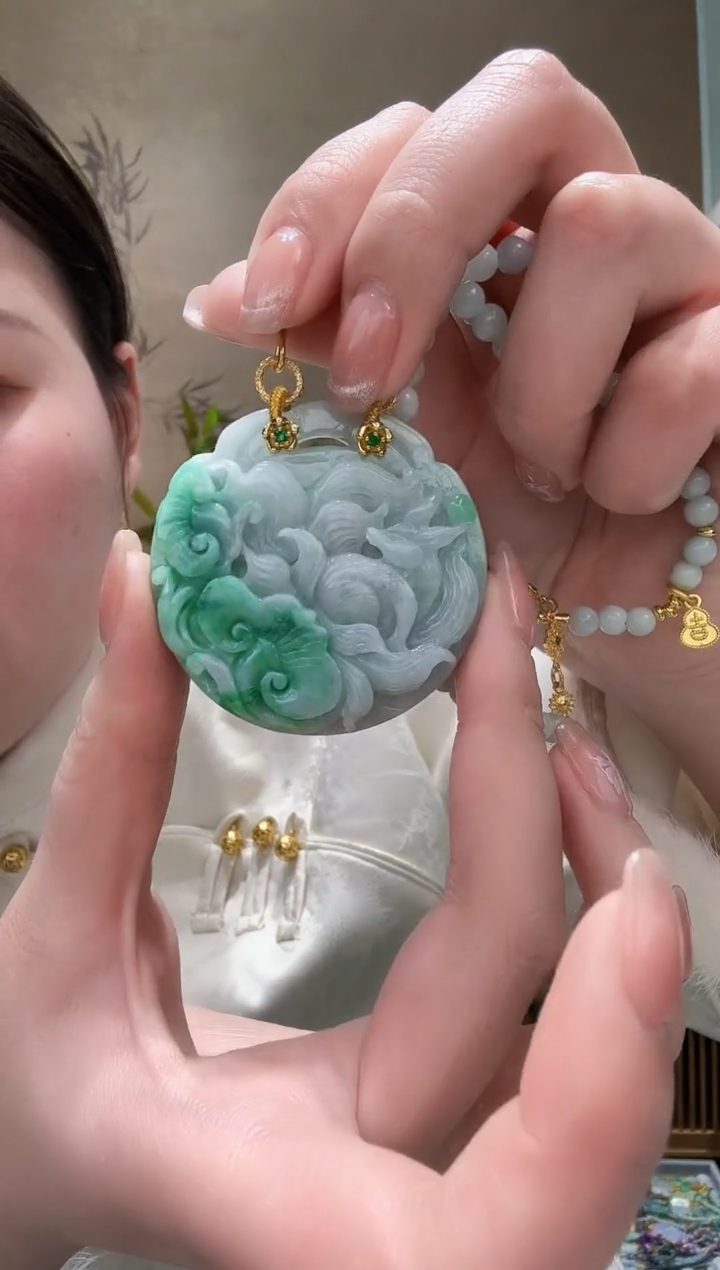 【闪购商品】翡翠颈饰未镶嵌吊坠