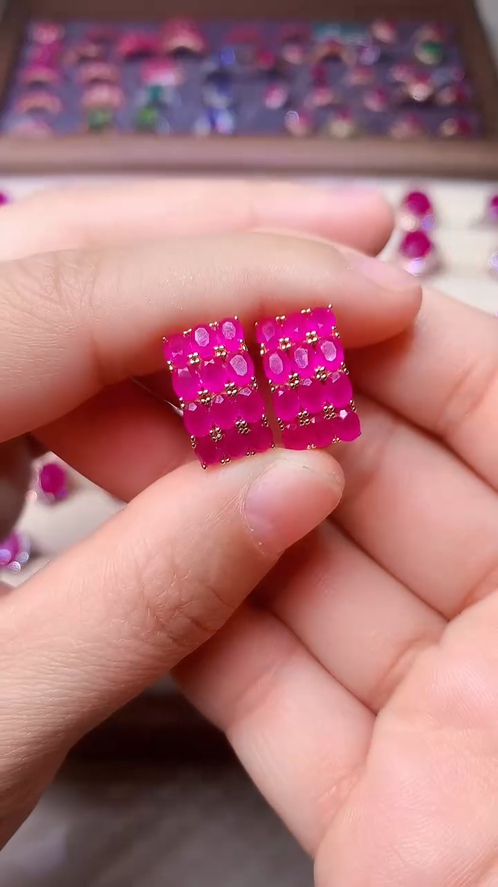 【闪购商品】红宝石耳饰银S925镶嵌000