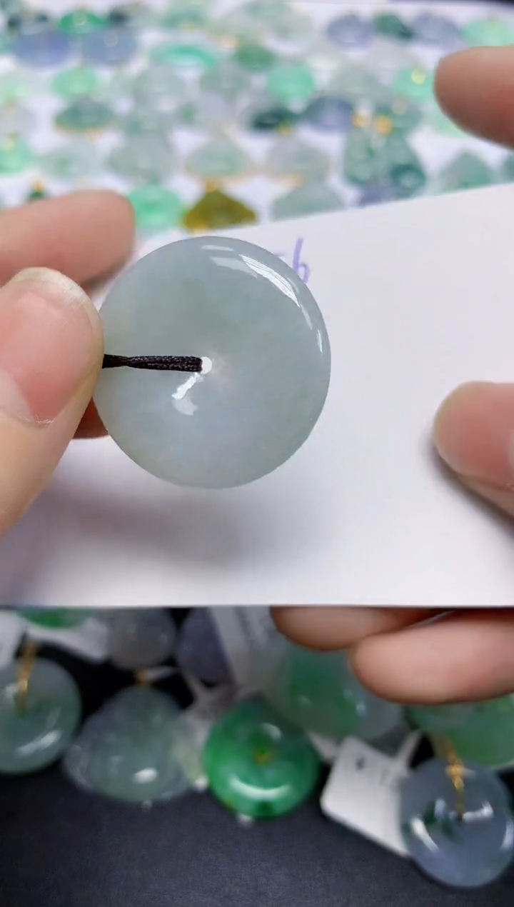 颈饰未镶嵌翡翠天然缅甸翡翠A货翡翠百元以上9元证书费自理