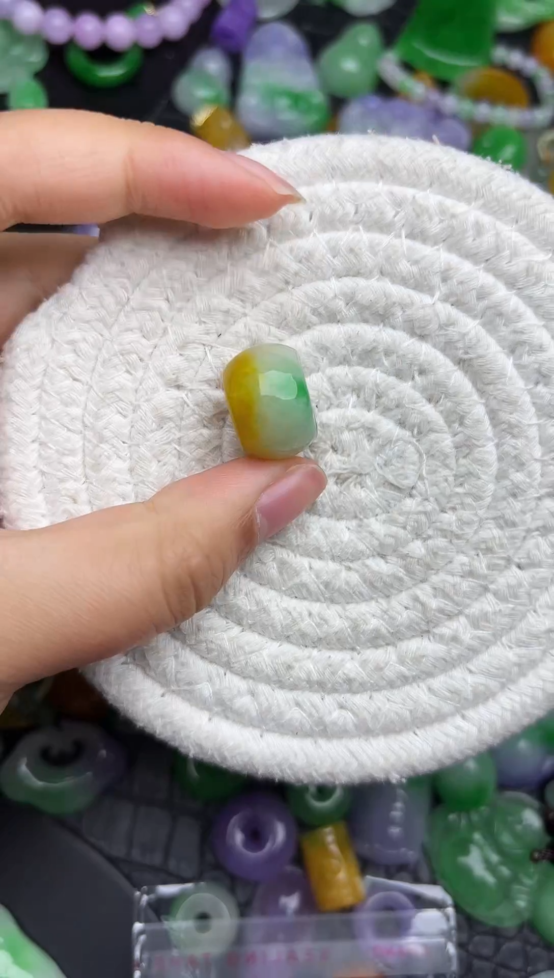 颈饰未镶嵌翡翠缅甸翡翠吊坠