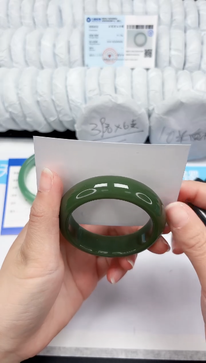 【闪购商品】石英质玉手镯未镶嵌611-52.7