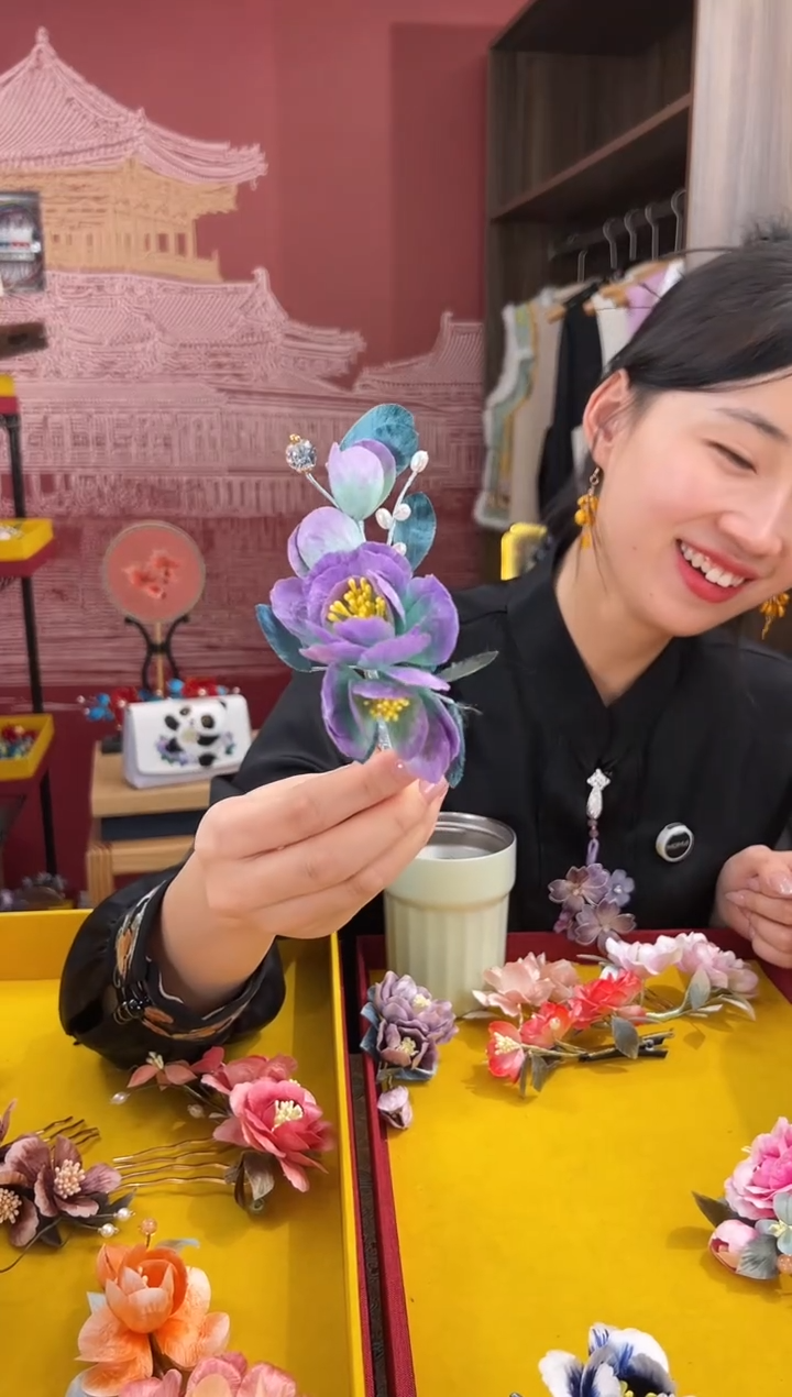 【闪购商品】刺绣非遗绒花（发饰）