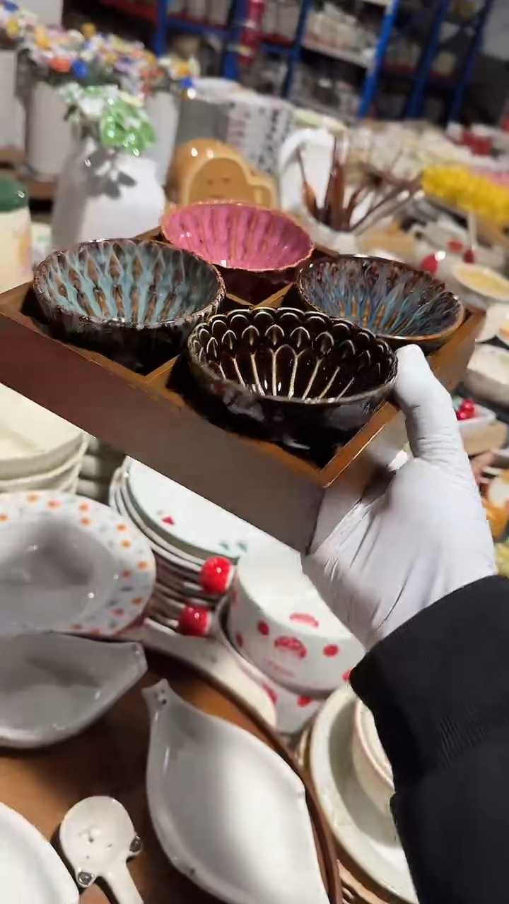 陶瓷5件套四宫格+小碗微瑕 凑满20元包邮